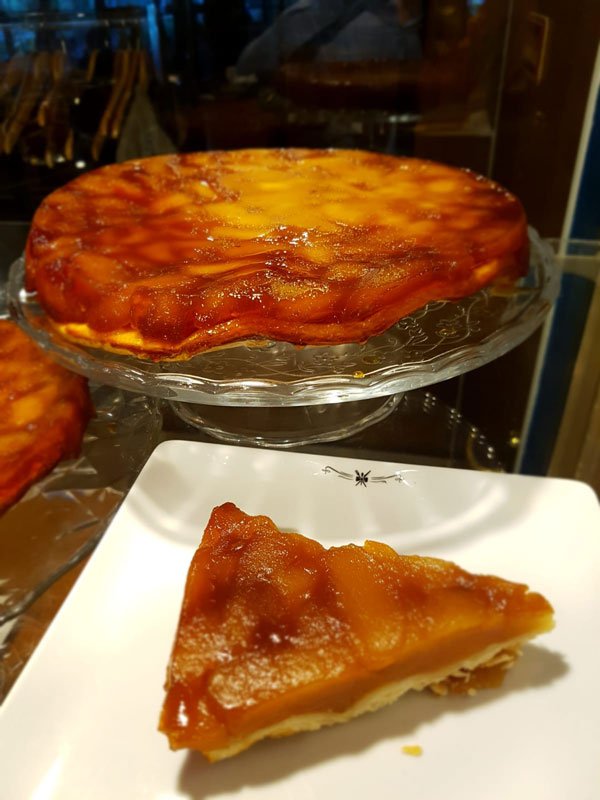 Tarte Tatin : la tarte renversée aux pommes des soeurs Tatin - Recette par  Chef Simon